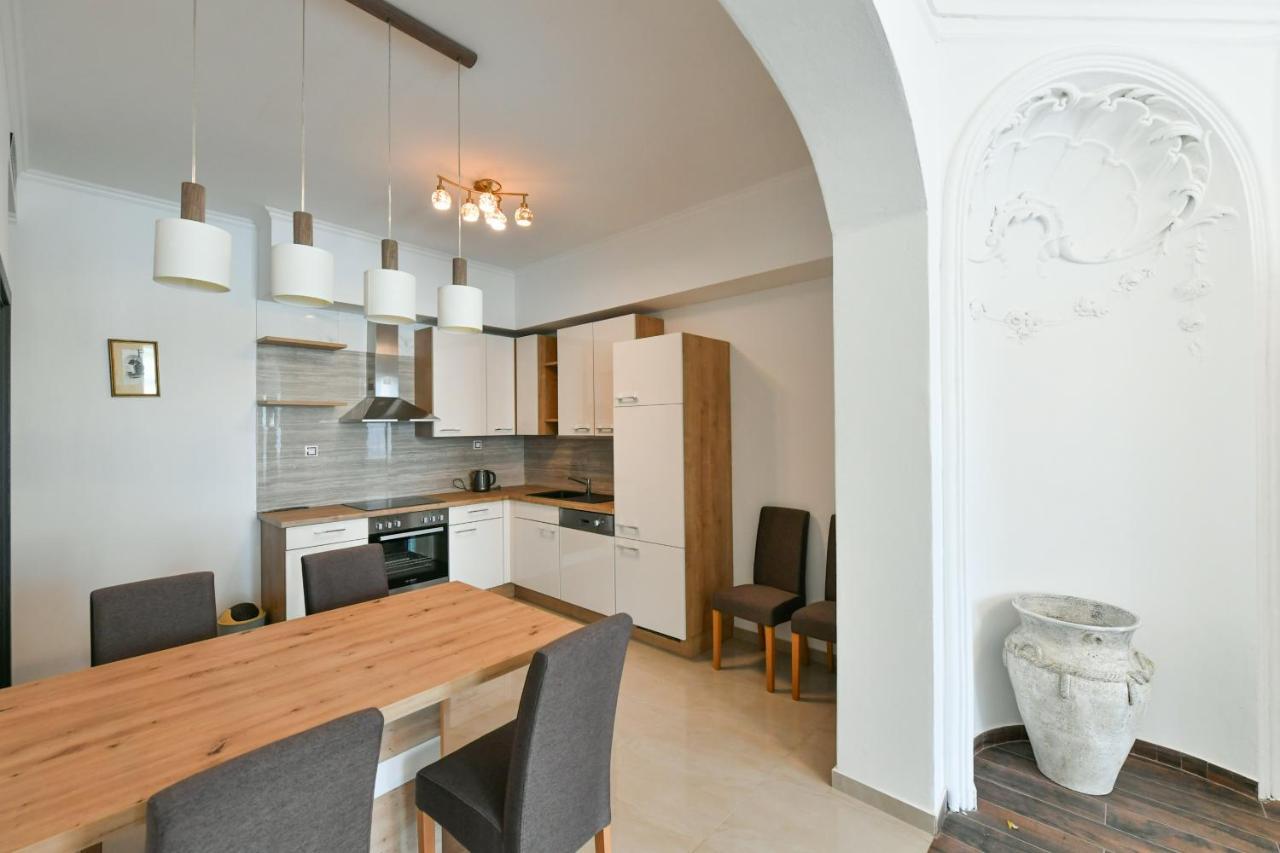 Apartmany Na Namesti 85 Jindrichuv Hradec Exterior photo