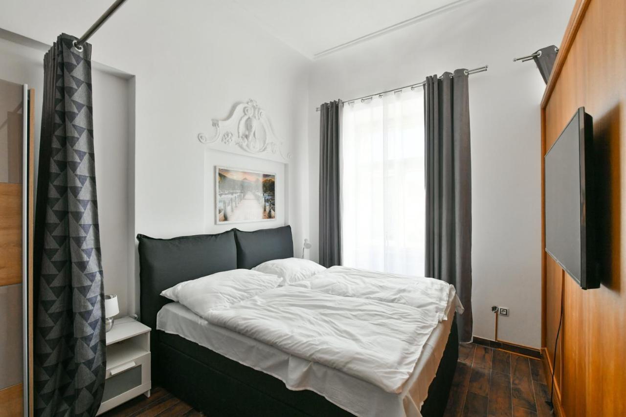 Apartmany Na Namesti 85 Jindrichuv Hradec Exterior photo