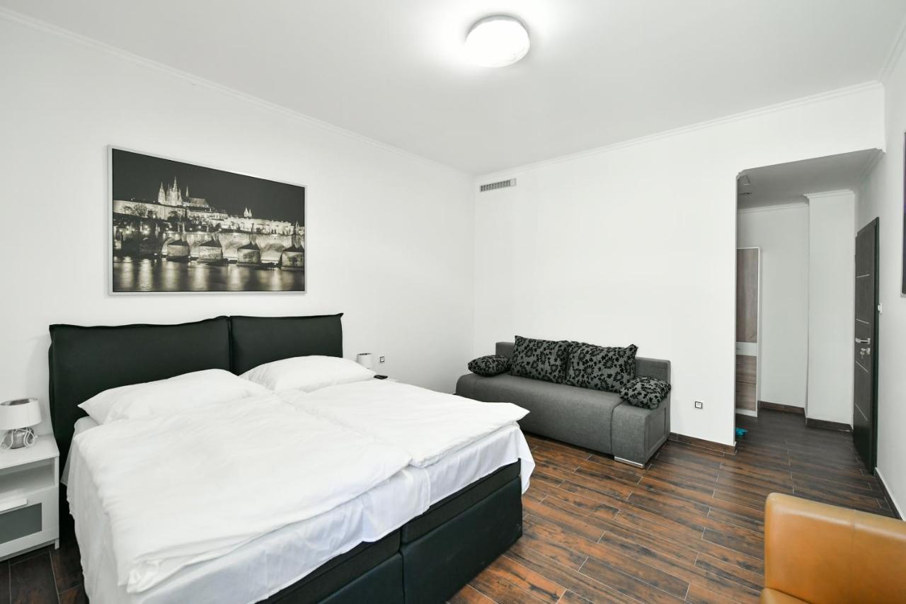 Apartmany Na Namesti 85 Jindrichuv Hradec Exterior photo