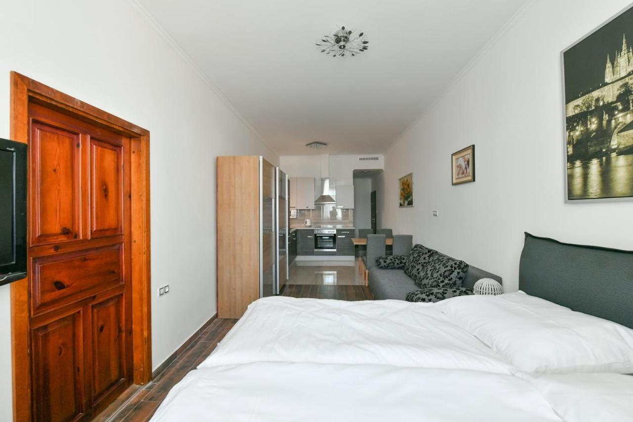 Apartmany Na Namesti 85 Jindrichuv Hradec Exterior photo